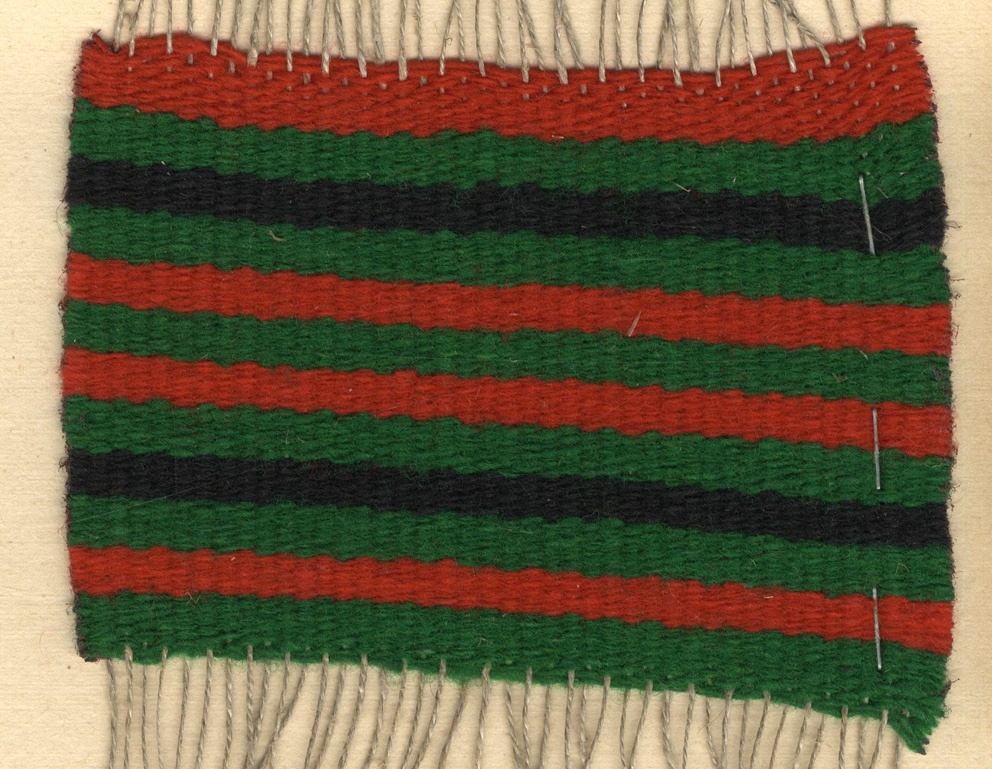 Zapaska naramienna. Wzór pochodzący z Krajna. Wykonana z bawełny i wełny na krośnie dwunicielnicowym (1987 r.).