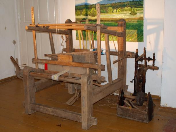 Traditional looms, photo 1