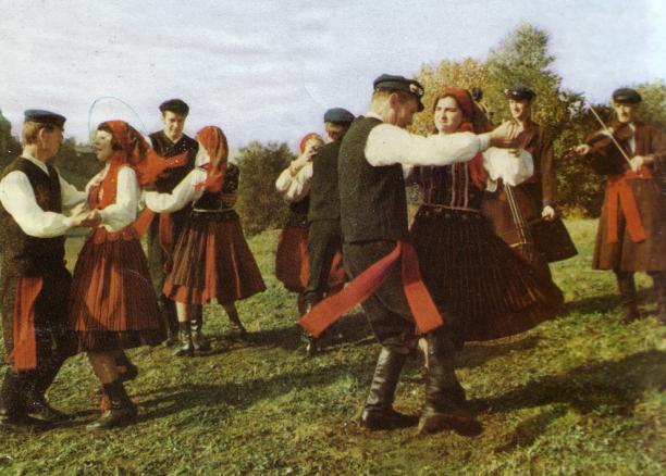 Zespół „Przepióreczka”, zdjęcie z folderu wydanego z okazji 25-lecia Cepelii